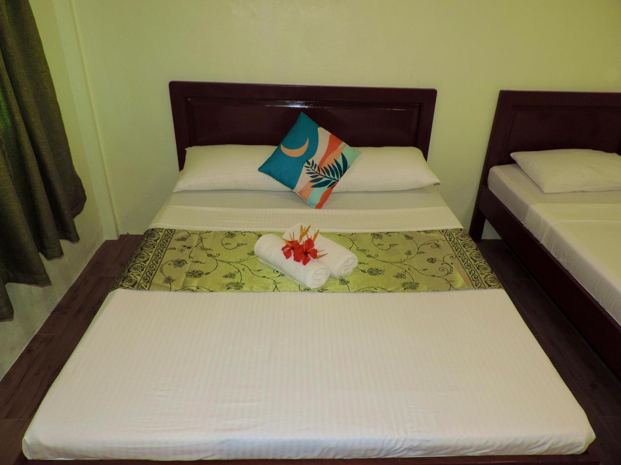 Chekesh Casa Hotel Siquijor Bagian luar foto